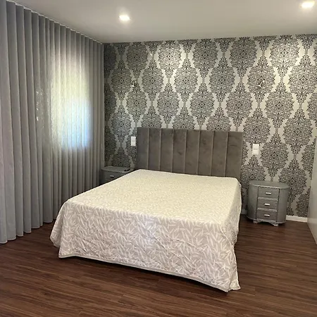 Ferienhaus Pinheiro Manso Apúlia